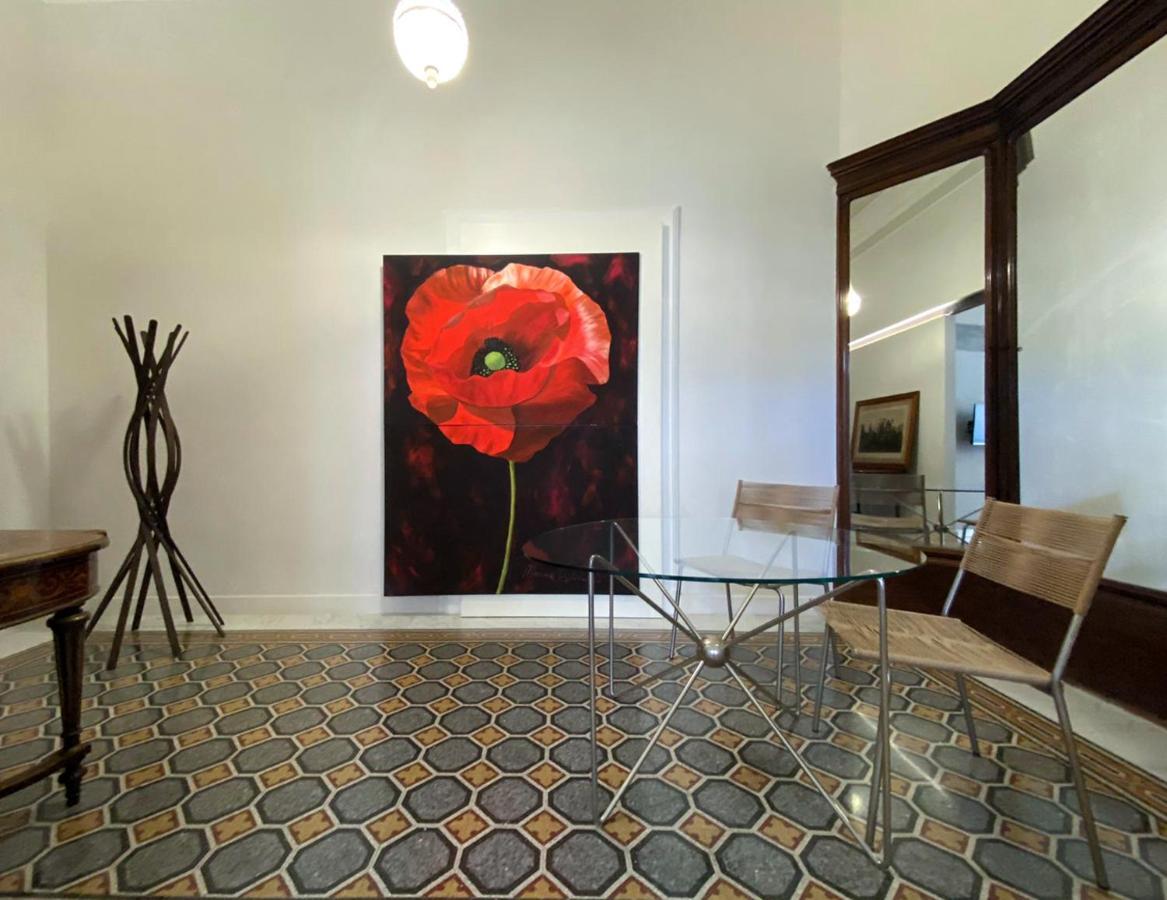 Bed & Breakfast Mea Domus Mergellina *